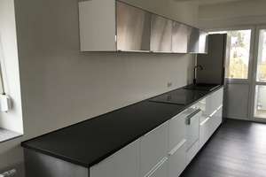 Schöne 2,5-Zimmer-Maisonette-Wohnung mit 4 Balkonen und moderner Einbauküche – Die vollständige Adresse der Immobilie erhältst du vom Anbieter., 72762 Reutlingen-Mitte, Reutlingen – Vorschaubild 4