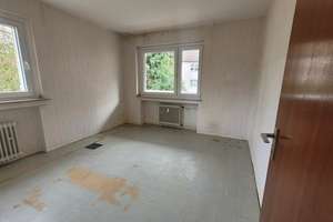 Alles Gute beisammen! 
3 Zimmer, Balkon, Garage in Gelsenkirchen-Schalke – Die vollständige Adresse der Immobilie erhältst du vom Anbieter., 45881 Schalke, Gelsenkirchen – Vorschaubild 9