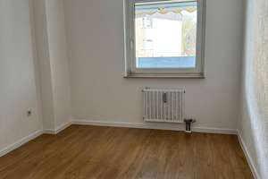Helle Wohnung im 1.OG mit großem Balkon – Suntumer Straße 12, 44803 Laer, Bochum – Vorschaubild 3
