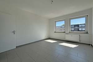 TOP 2-Zimmerwohnung im Herzen von Duisburg mit Balkon – Düsseldorfer Straße 526, 47055 Wanheimerort, Duisburg – Vorschaubild 3