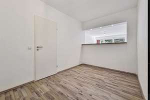 Erstbezug nach Sanierung mit Balkon: exklusive 3-Zimmer-Wohnung in Bremen – Die vollständige Adresse der Immobilie erhältst du vom Anbieter., 28203 Fesenfeld, Bremen – Vorschaubild 3