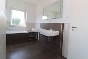 Modernes Einfamilienhaus mit 6 Zimmern in Beucha zum Verkauf – Leipzig (Kreis) – Vorschaubild 10