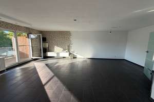 Sonnenverwöhnte 3-Zimmer-Wohnung mit großem Balkon und Blick ins Grüne in Oberhausen-Sterkrade