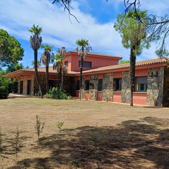 Villa zum Verkauf in Vilallonga del Camp
