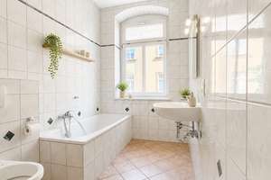 Wunderschöne 2-Zi.-Wohnung + Balkon – ideal für Paare, Singles/Studenten, Senioren – Die vollständige Adresse der Immobilie erhältst du vom Anbieter., 1277 Striesen-Ost, Dresden – Vorschaubild 5