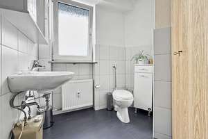 Frei werdende 3-Zimmer-Wohnung in ruhiger Lage von Alterlangen – Die vollständige Adresse der Immobilie erhältst du vom Anbieter., 91056 Steinforst, Erlangen – Vorschaubild 8