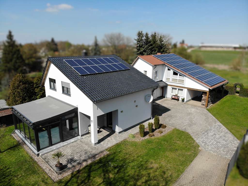 Immobilie in Casekow - Energieeffiziente Immobilie in Casekow mit zusätzlichem Raum für Arbeit, Hobby oder Gäste - Bild 1