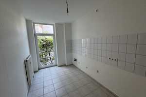 Altbau. Erstbezug nach Renovierung. Denkmalschutz Zwei Zimmer Wohnung in Ludwigshafen Hemshof – Hartmannstrasse 2, 67063 Ludwigshafen am Rhein – Vorschaubild 2