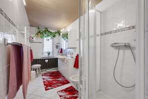 Ein Haus mit Geschichte und Zukunft – Die vollständige Adresse der Immobilie erhältst du vom Anbieter., 1109 Klotzsche (Stadtteil), Dresden – Vorschaubild 7