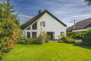 Freistehendes Ein/Zweifamilienhaus mit Doppelgarage und Blick über Aachen in Aachen-Haaren – Die vollständige Adresse der Immobilie erhältst du vom Anbieter., 52080 Haaren, Aachen – Vorschaubild 15