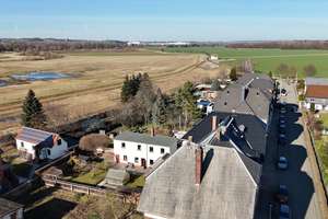 Schönes Dreifamilienhaus mit modernen Grundrissen – Die vollständige Adresse der Immobilie erhältst du vom Anbieter., 8058 Crossen, Zwickau – Vorschaubild 2