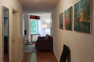 Helle, stilvoll möblierte 2-Zimmer-Wohnung im Münchner Villenviertel – direkt am Nymphenburger Kanal – Nördliche Auffahrtsallee 43, 80638 Nymphenburg, München – Vorschaubild 5