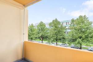 Freimann - Hell. Gepflegt. Zeitlos. - Sonnenloggia zur Erholung! – Die vollständige Adresse der Immobilie erhältst du vom Anbieter., 80939 Freimann, München – Vorschaubild 3