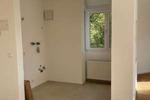  2,5 Zimmer Dachgeschoss Wohnung mit Dachterrasse in München-Solln (am Isar-Hochufer) – Heilmannstr. 31B, 81479 Thalkirchen, München – Vorschaubild 9