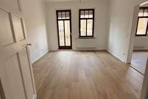 Wohnen mit Charakter: 3-Zimmer-Altbau mit Balkon in Fürther Südstadt (Erstbezug nach Sanierung) – Fichtenstraße 31, 90763 Nördliche Südstadt, Fürth – Vorschaubild 2