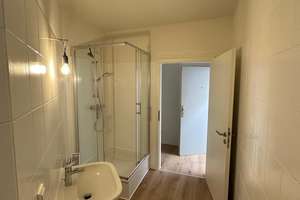 Frisch sanierte 2-Zimmer-Wohnung mit neuer Einbauküche & Tageslichtbad in Stadtfeld-Ost – Winckelmannstr. 29, 39108 Stadtfeld Ost, Magdeburg – Vorschaubild 6