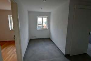 ** Moderne Terrassenwohnung am Pfanzeltplatz (Altperlach) - Parkett - Fußbodenheizung - TG ** – 81737 Altperlach, München – Vorschaubild 9