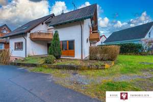 Leben in der Idylle!
Gepflegtes Einfamilienhaus mit Garage und sensationellem Garten in Rudersberg- – Die vollständige Adresse der Immobilie erhältst du vom Anbieter., 73635 Rudersberg – Vorschaubild 10