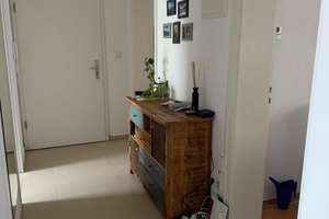 Schöne, gut geschnittene 3 Zimmer-Wohnung mit EBK und 2 Balkonen in Stuttgart-West – Seyfferstraße 92, 70193 Vogelsang, Stuttgart – Vorschaubild 9