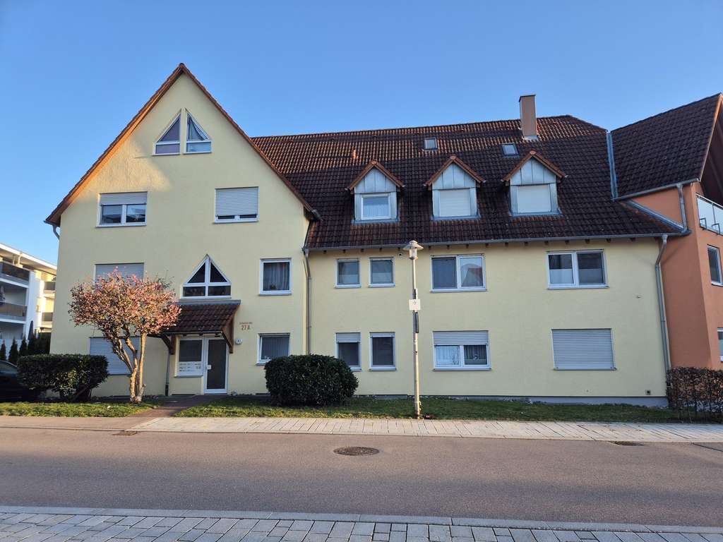 Immobilie in Essingen - Moderne 2,5-Zimmer-Wohnung mit Balkon, TG-Stellplatz und bester Lage - Bild 0