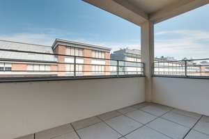 Moderne 2-Zimmer-Wohnung mit Balkon und Dachgarten – 60326 Gallus, Frankfurt am Main – Vorschaubild 9