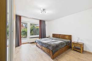 Möblierte 4-Zi. mit Garten & Garage – Die vollständige Adresse der Immobilie erhältst du vom Anbieter., 81825 Gartenstadt Trudering, München – Vorschaubild 7