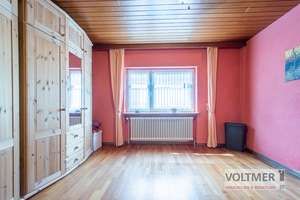 CHARMANT - Ein- bis Zweifamilienhaus mit Dachterrasse und schönem Garten in Dudweiler! – Die vollständige Adresse der Immobilie erhältst du vom Anbieter., 66125 Dudweiler (Ortsteil), Saarbrücken – Vorschaubild 3