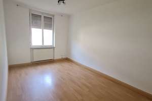 Gepflegtes 6-FH in ruhiger Lage, Nähe Zentrum Stuttgart-Bad Cannstatt - Solide Kapitalanlage ohne Üb – Die vollständige Adresse der Immobilie erhältst du vom Anbieter., 70372 Cannstatt-Mitte, Stuttgart – Vorschaubild 4