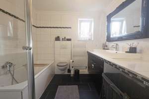 Property thumbnail 12