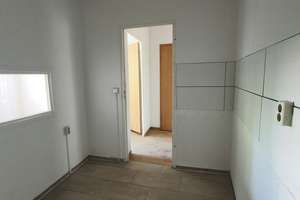 2 MIETEN FREI! Rober-Koch-Straße 32 (Parkanl Ihlenpool), 4. OG, Erstbezug n. Komplettrenov. – Robert-Koch-Str. 32, 17036 Stadtgebiet Ost, Neubrandenburg – Vorschaubild 11