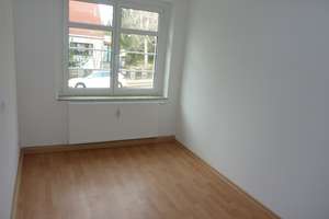 Wie wär´s hiermit?! - Süße 2-Raum mit Laminat in Ebersdorf – Franz-Wiesner-Str. 44, 9131 Ebersdorf, Chemnitz – Vorschaubild 4