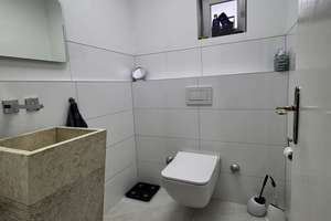 Großzügiges Einfamilienhaus mitten in Enkheim fussläufig zum Hessencenter – Die vollständige Adresse der Immobilie erhältst du vom Anbieter., 60388 Bergen-Enkheim, Frankfurt am Main – Vorschaubild 5