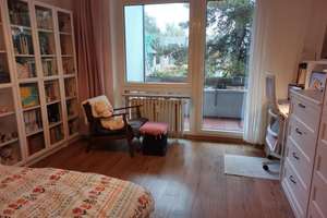 Schöne 2,5-Zimmer-Wohnung mit 2 Balkonen
