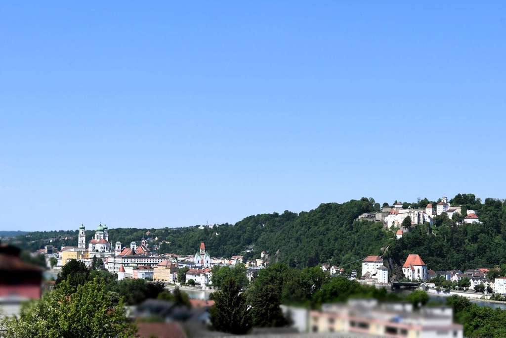 Eigentumswohnung mit Blick auf Passaus Wahrzeichen - Dom und Oberhaus inklusive!