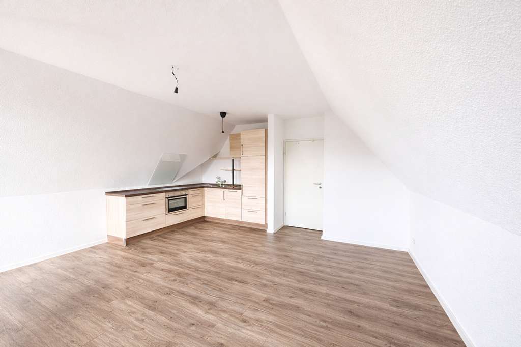 Immobilie in Dinslaken - 📍 Komplettes Dachgeschoss in der Altstadt von Dinslaken  - Bild 2