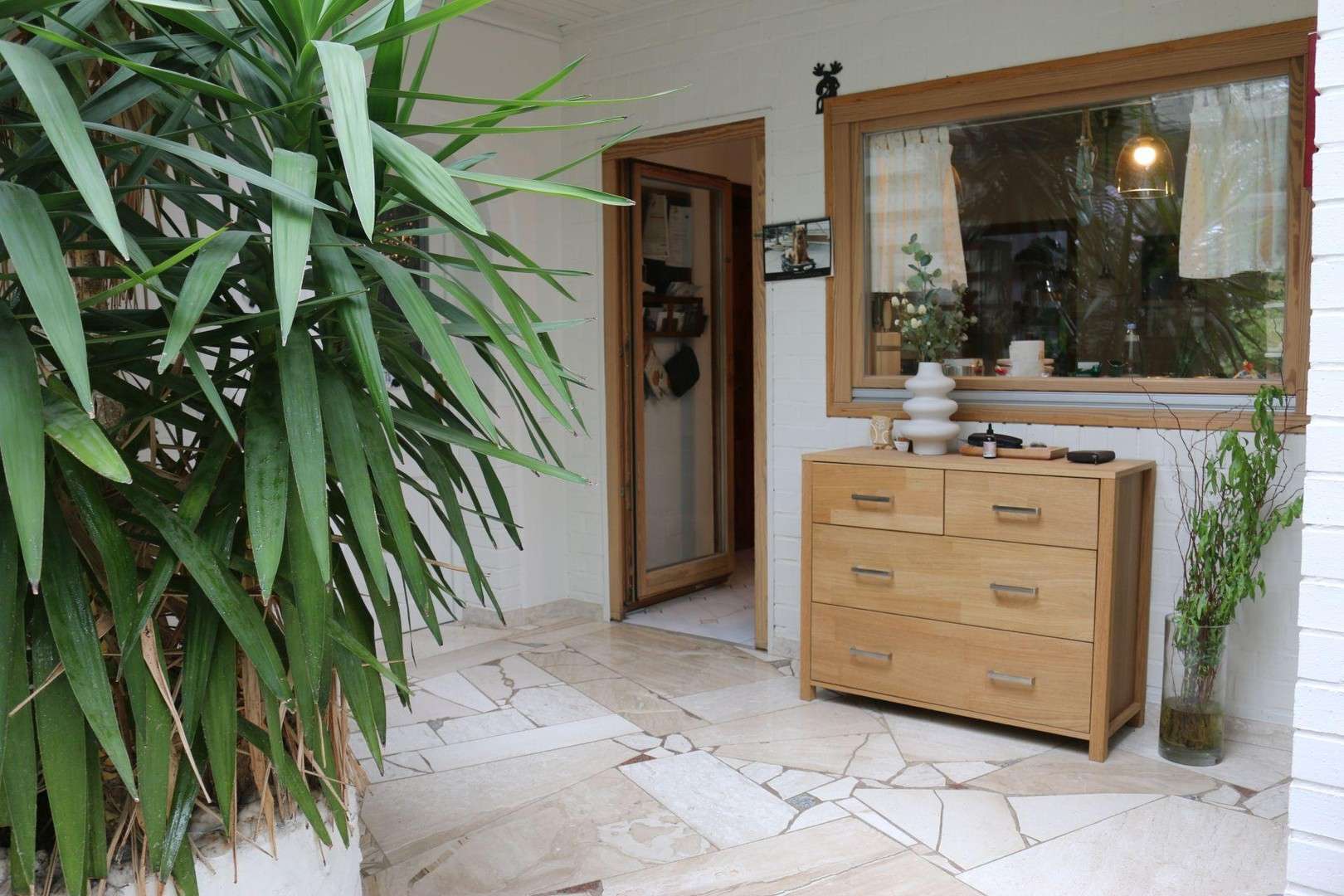 Immobilie in Olzheim - Holzblockbohlenhaus mit Pferdestall, Longierhalle, Paddock und arrondiertem Weideland - Bild 11