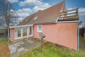 Doppelhaushälfte in ruhiger Lage mit ca. 2000 m² Gartenland – Legbank 2, 24256 Plön (Kreis) – Vorschaubild 4