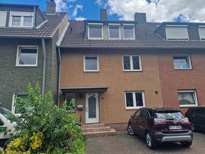 Viel Platz für den Alltag in diesem Reihenmittelhaus in Brühl-Ost