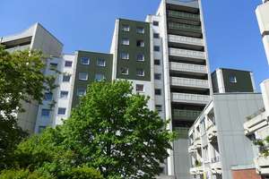 3-Zimmer-Wohnung mit Dusch- und Wannenbad! Nur mit WBS! – Krautsberg 11, 42275 Barmen, Wuppertal – Vorschaubild 1