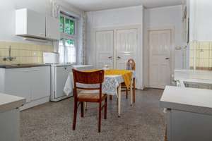 Charmantes Jahrhundertwendehaus auf großem Naturgrundstück mit Baureserve in Westensee – Die vollständige Adresse der Immobilie erhältst du vom Anbieter., 24259 Westensee – Vorschaubild 6