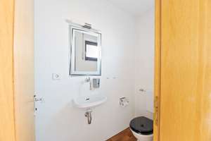 Property thumbnail 32