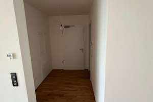 Wunderschöne neue Wohnung mit Garten, hochwertiger  Nolte Küche und direkt in Darmstadt – Die vollständige Adresse der Immobilie erhältst du vom Anbieter., 64285 Mitte, Darmstadt – Vorschaubild 10