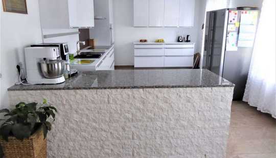 Bild von Einfamilienhaus mit 6 Zimmern, kernsaniert, Garten und Garage Nähe Innenstadt