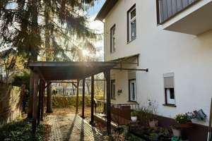LETZTER PREIS-SCHNÄPPCHEN IN BERLIN | Erdgeschosswohnung mit 3 Zimmer + 2 Zimmer im Dachgeschoss! – Die vollständige Adresse der Immobilie erhältst du vom Anbieter., 12203 Lichterfelde, Berlin – Vorschaubild 2