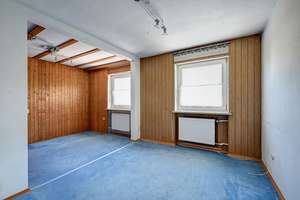 Familienfreundliche Lage am Truderinger Gymnasium - Reiheneckhaus mit Traumgarten und viel Potential – Die vollständige Adresse der Immobilie erhältst du vom Anbieter., 81827 Waldtrudering, München – Vorschaubild 9