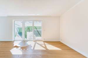 Moderne Doppelhaushälfte - Raumwunder und Traum für Familien – Die vollständige Adresse der Immobilie erhältst du vom Anbieter., 81243 Aubing-Süd, München – Vorschaubild 2
