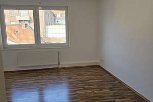 Lichtdurchflutete 2 - Zimmer Wohnung – Die vollständige Adresse der Immobilie erhältst du vom Anbieter., 30169 Calenberger Neustadt, Hannover – Vorschaubild 1
