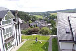 Siegen-Feuersbach! Sie stellen hohe Ansprüche? Lichtdurchflutete, besondere 4 ZKB + 2 Balkone  !!! – Rinzenbergstr. 25, 57074 Feuersbach, Siegen – Vorschaubild 8