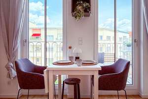 Kompakte 2-Zimmerwohnung für 2 Personen - Balkon zur Vormittagssonne – Osnabrücker Straße 27, 10589 Charlottenburg, Berlin – Vorschaubild 5