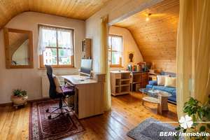 BERK Immobilien – Wohnen mit Urlaubsfeeling: Gemütliches Einfamilienhaus mit idyllischem Garten in W – 63939 Wörth am Main – Vorschaubild 10